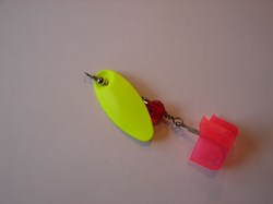 Picture of Chartreuse with Red #345